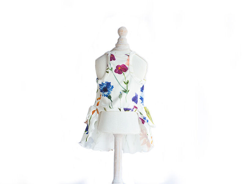 rochie pentru catei cu maci si albastrele 2