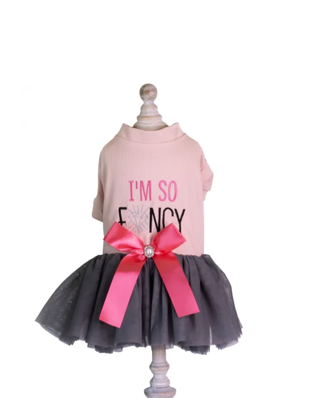 Rochie roz pentru câini cu tull gri și funda roz, model I'm so fancy